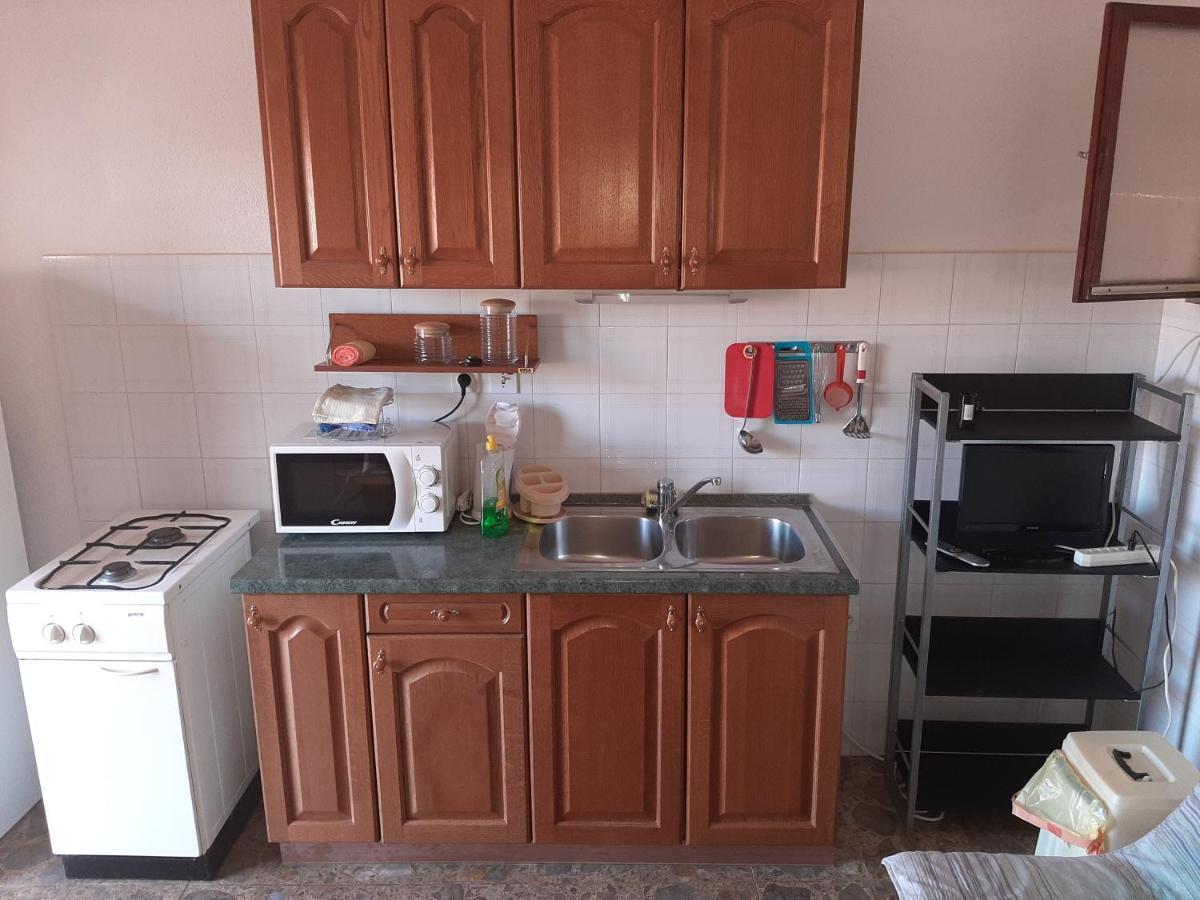 Apartments Ivan Perkov Tomas Bilo Primošten Екстериор снимка
