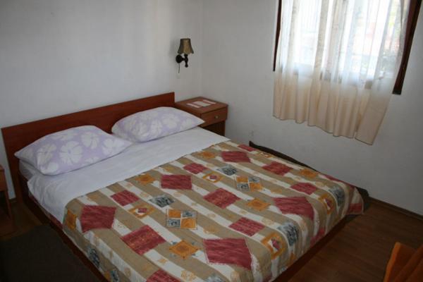 Apartments Ivan Perkov Tomas Bilo Primošten Екстериор снимка