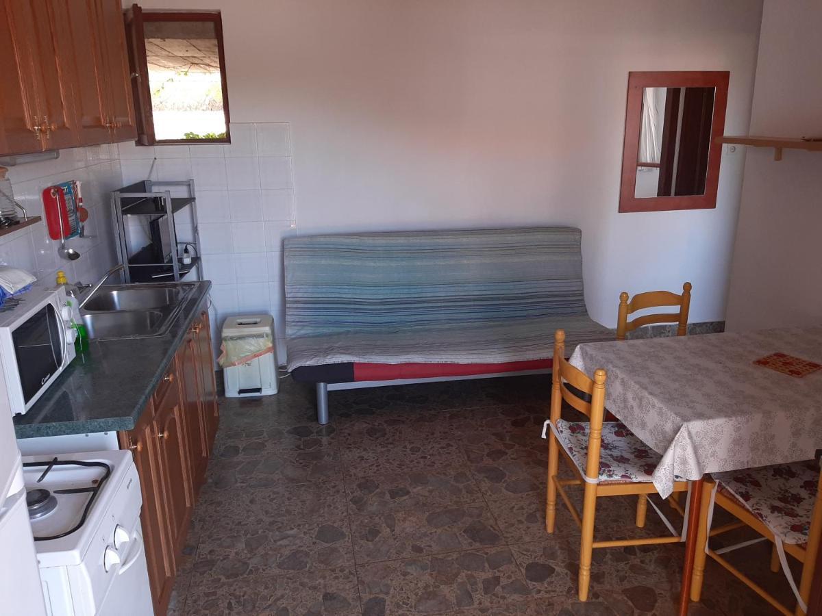 Apartments Ivan Perkov Tomas Bilo Primošten Екстериор снимка