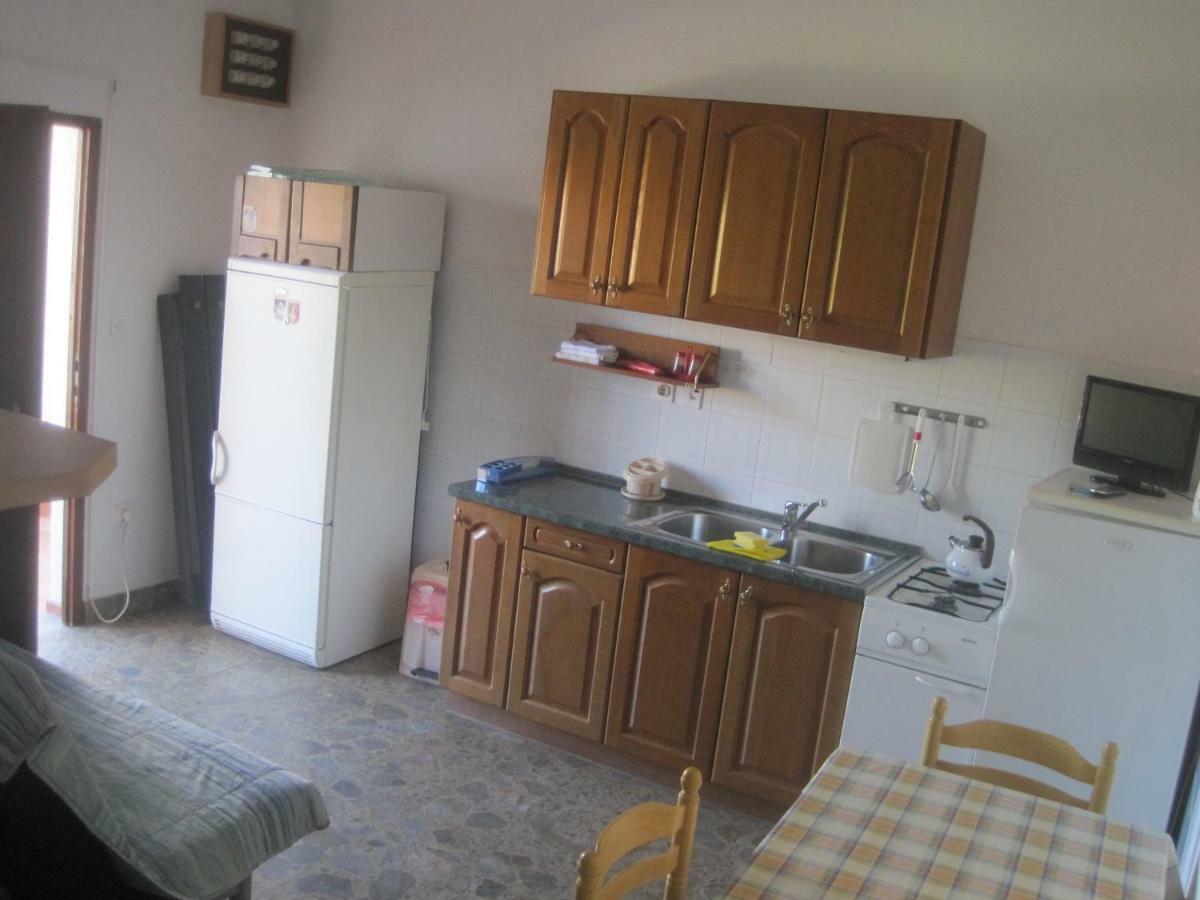 Apartments Ivan Perkov Tomas Bilo Primošten Екстериор снимка