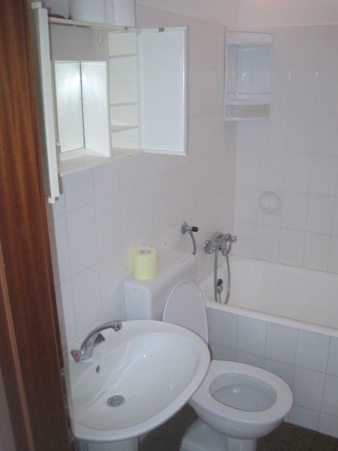 Apartments Ivan Perkov Tomas Bilo Primošten Екстериор снимка