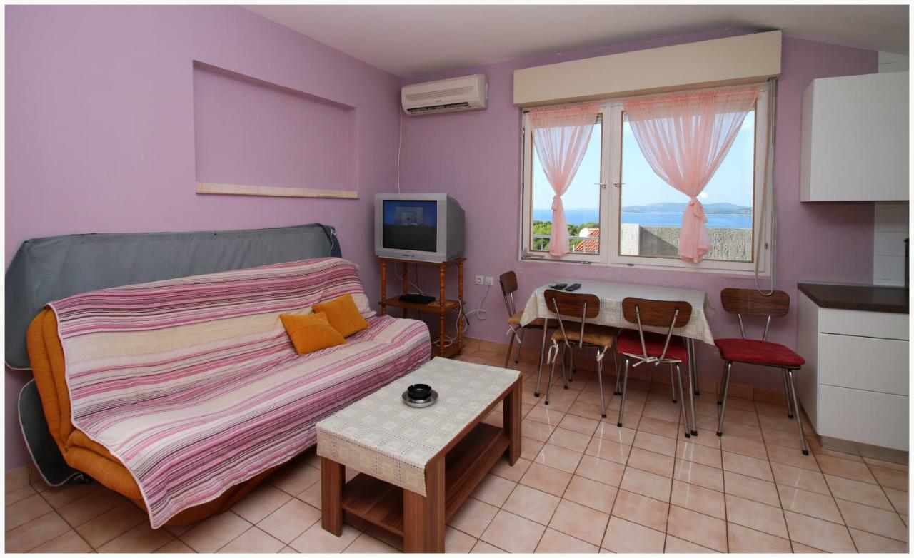 Apartments Ivan Perkov Tomas Bilo Primošten Екстериор снимка