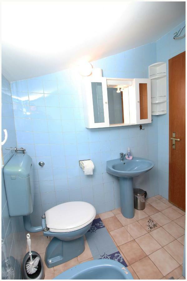 Apartments Ivan Perkov Tomas Bilo Primošten Екстериор снимка